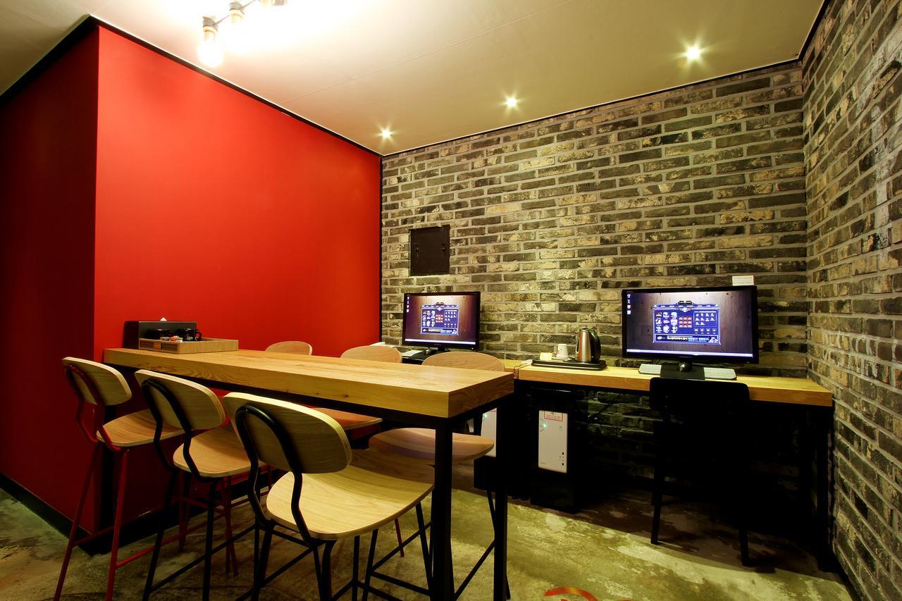 Daejeon Page Hotel Bagian luar foto