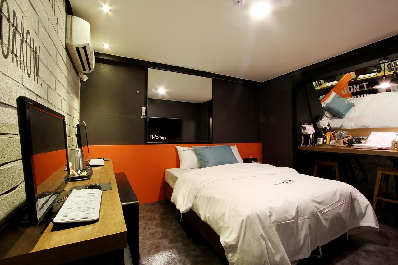 Daejeon Page Hotel Bagian luar foto