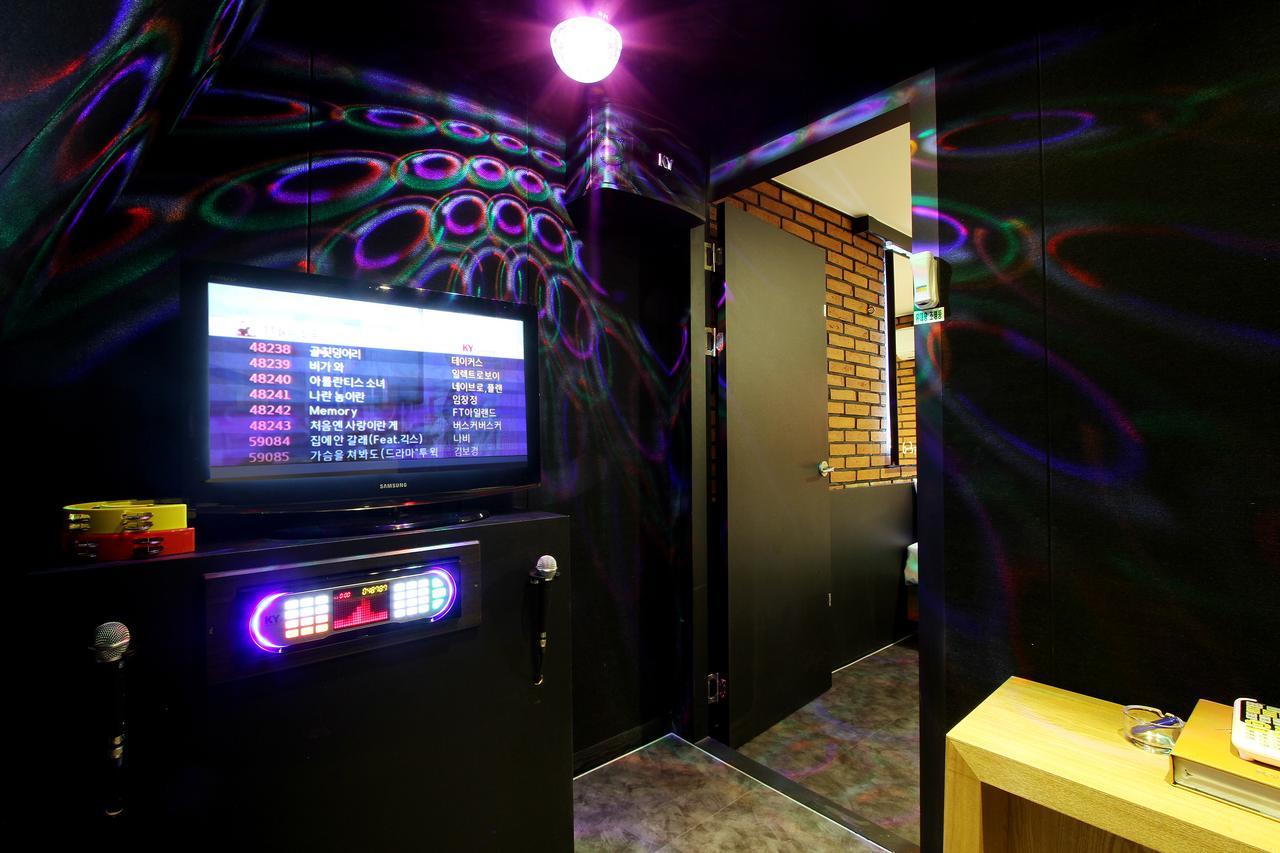 Daejeon Page Hotel Bagian luar foto