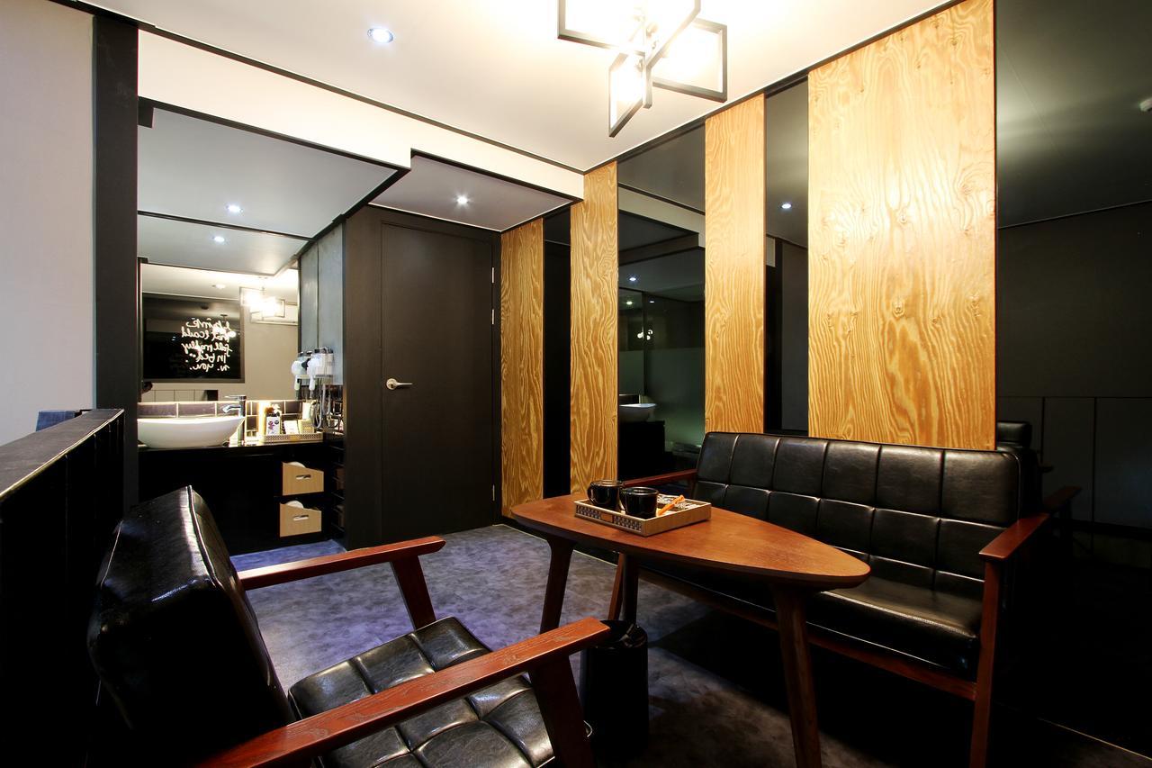 Daejeon Page Hotel Bagian luar foto